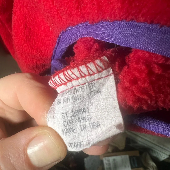 Vintage 80s Made in USA Red Synchilla Patagonia Fleece, size medium - Picture 9 of 11